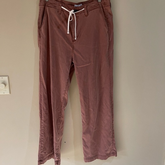 NWT Paige wide leg crop. Sz 30 - Picture 9 of 10